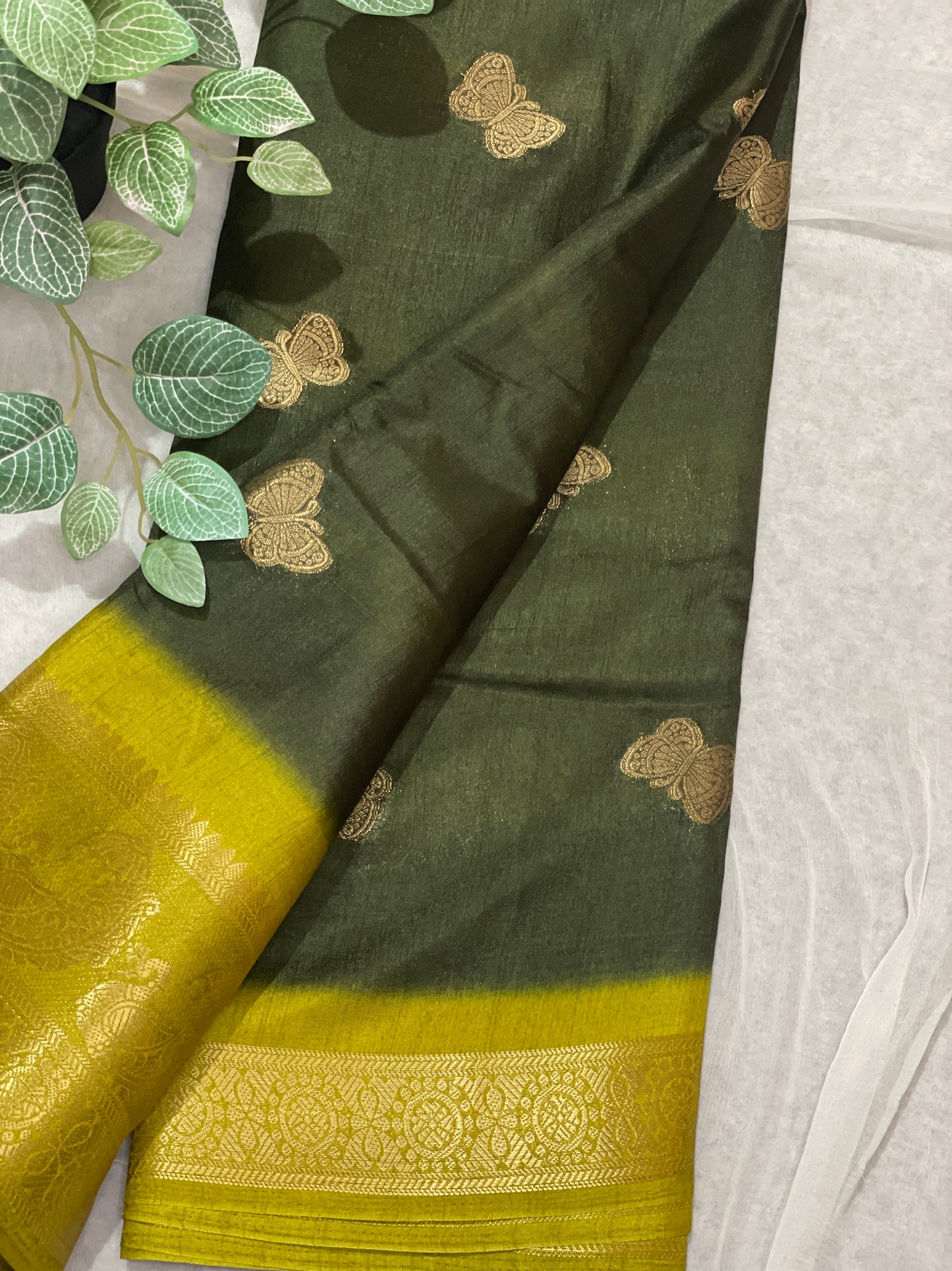 Butterfly Butta Banarasi Raw Silk Saree