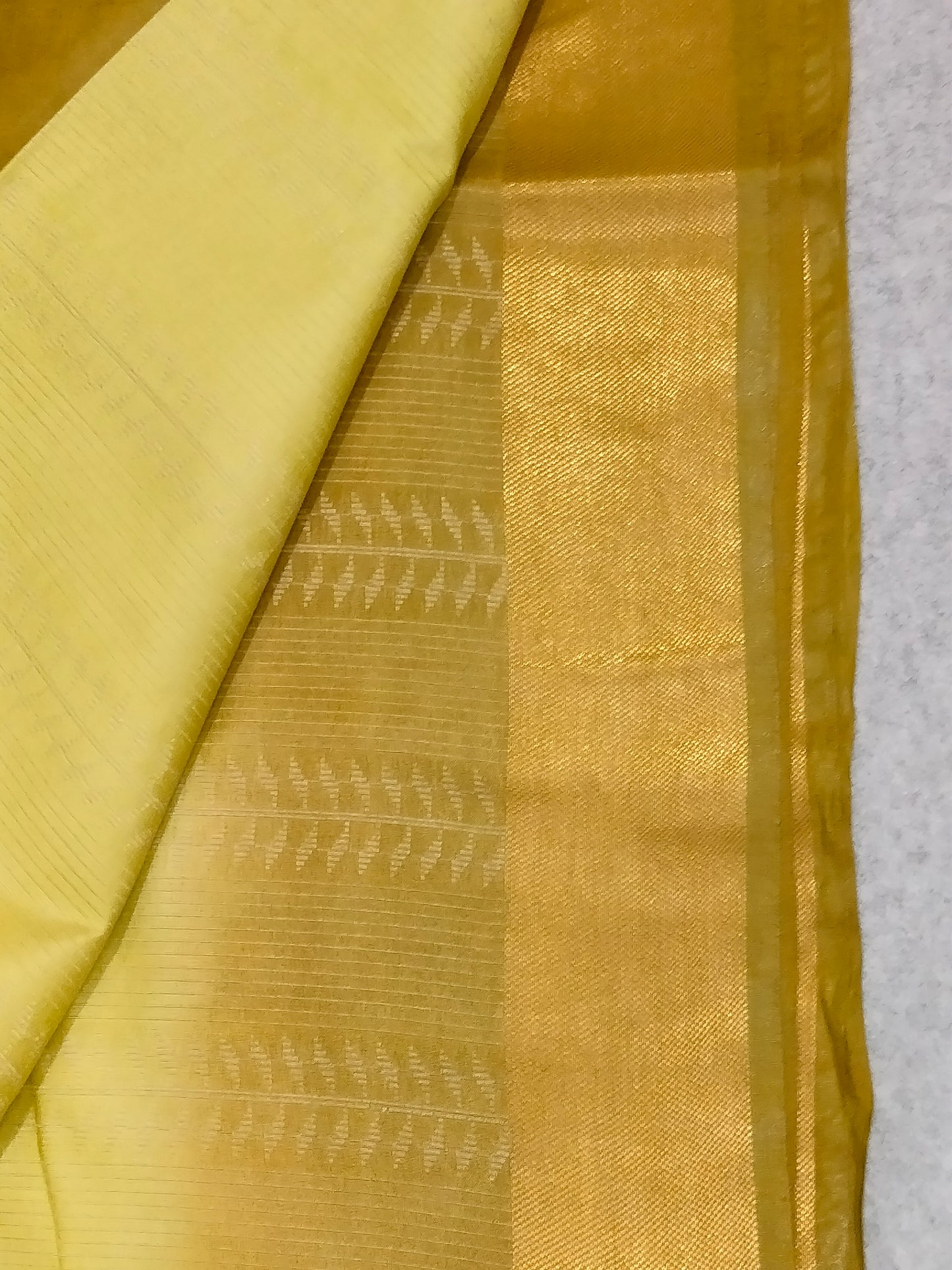 Cotton Mix Green Multi Shade Saree