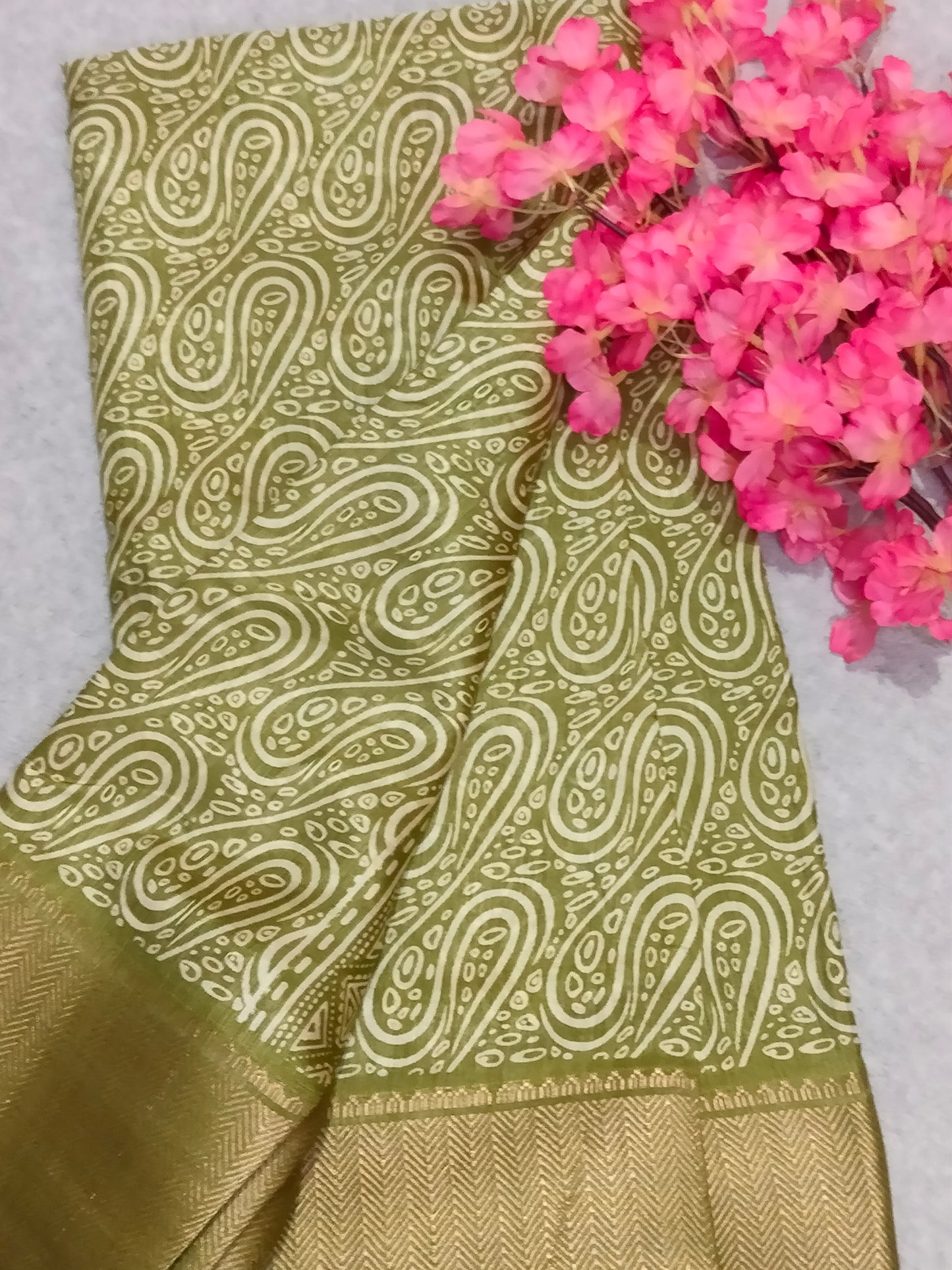 Semi Dola Silk Saree Green