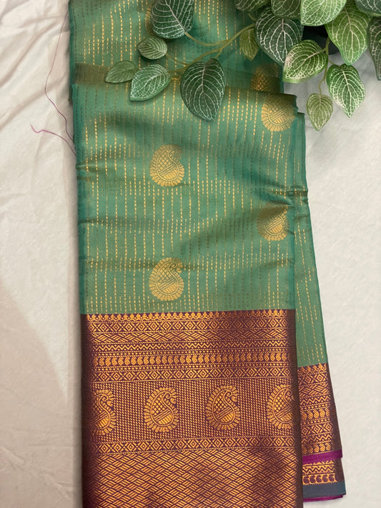 Raindrop Soft Silk Mango Border Saree