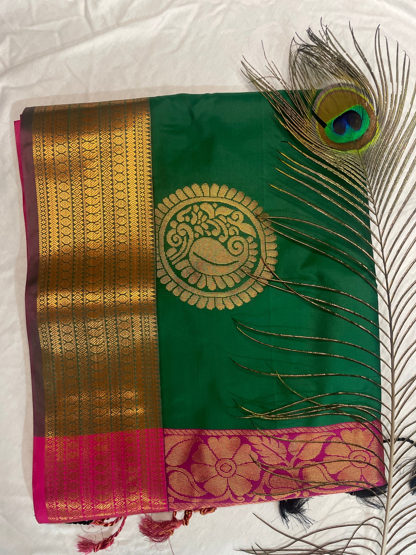 Soft Silk Saree Contrast Pick Pallu