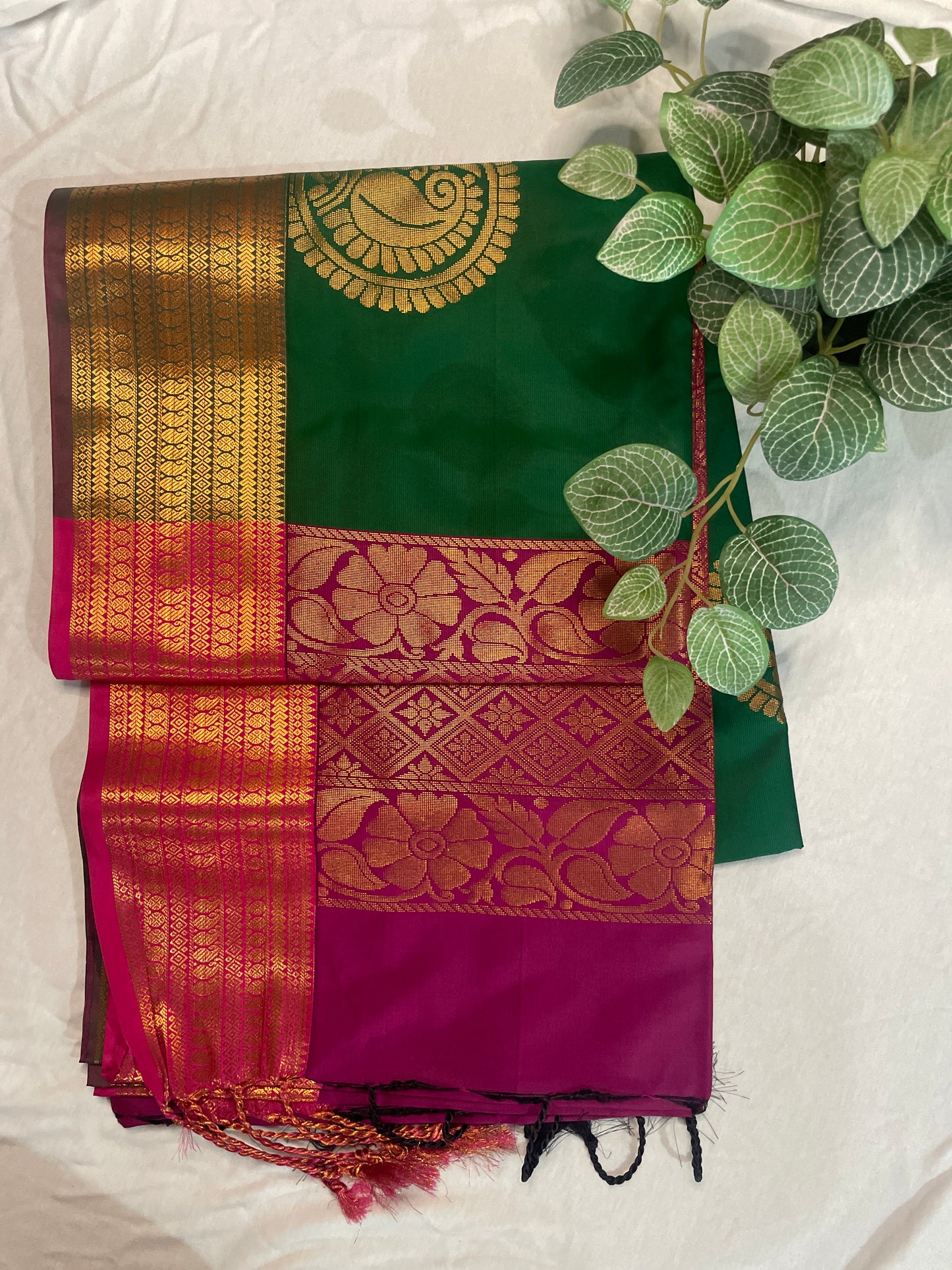 Soft Silk Saree Contrast Pick Pallu