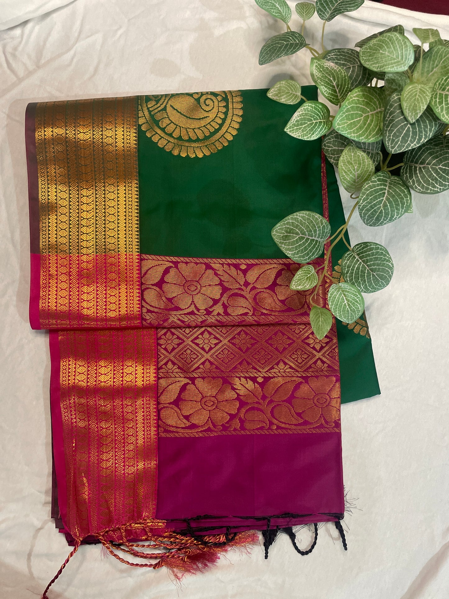 Soft Silk Saree Contrast Pick Pallu