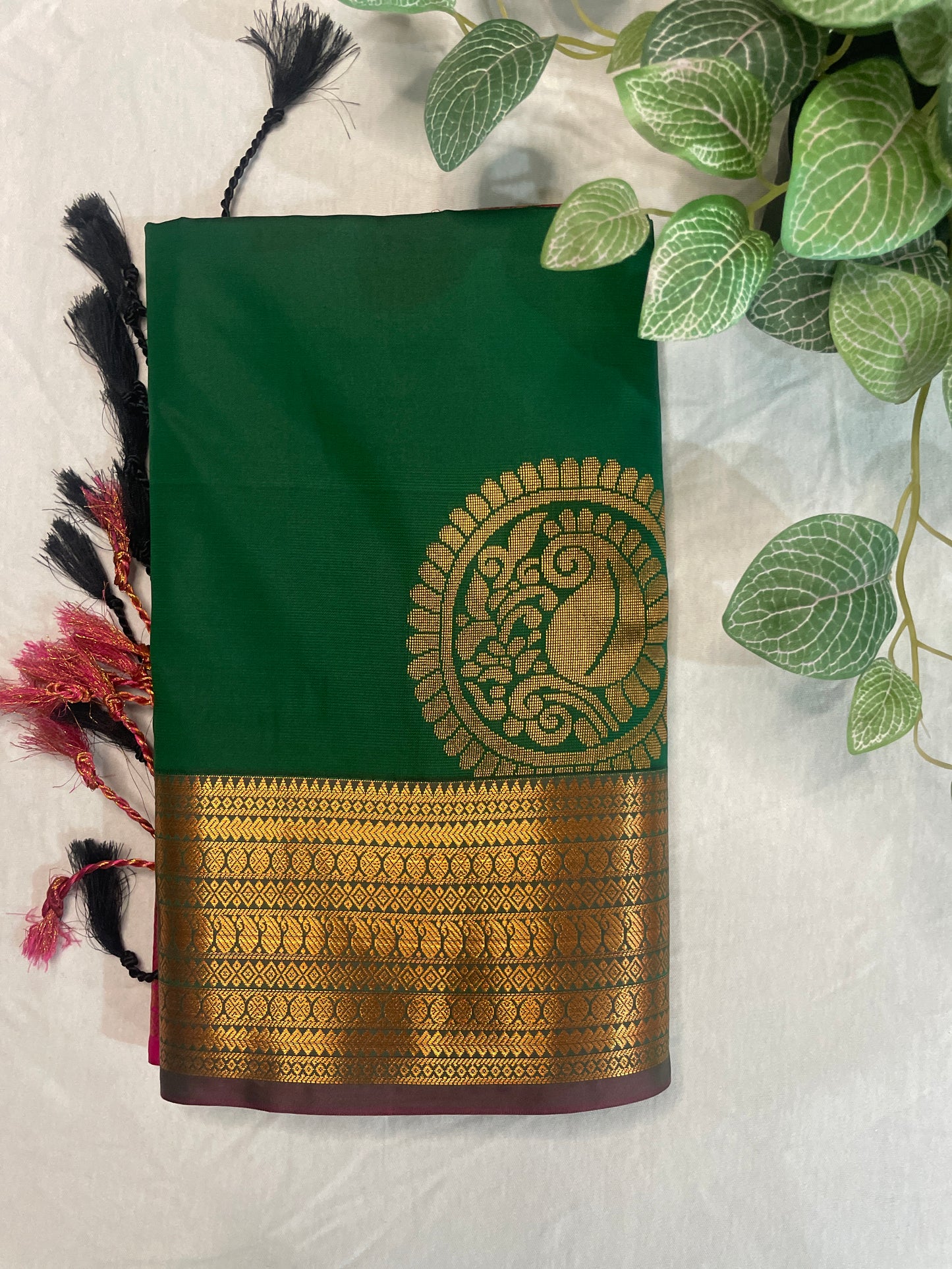 Soft Silk Saree Contrast Pick Pallu
