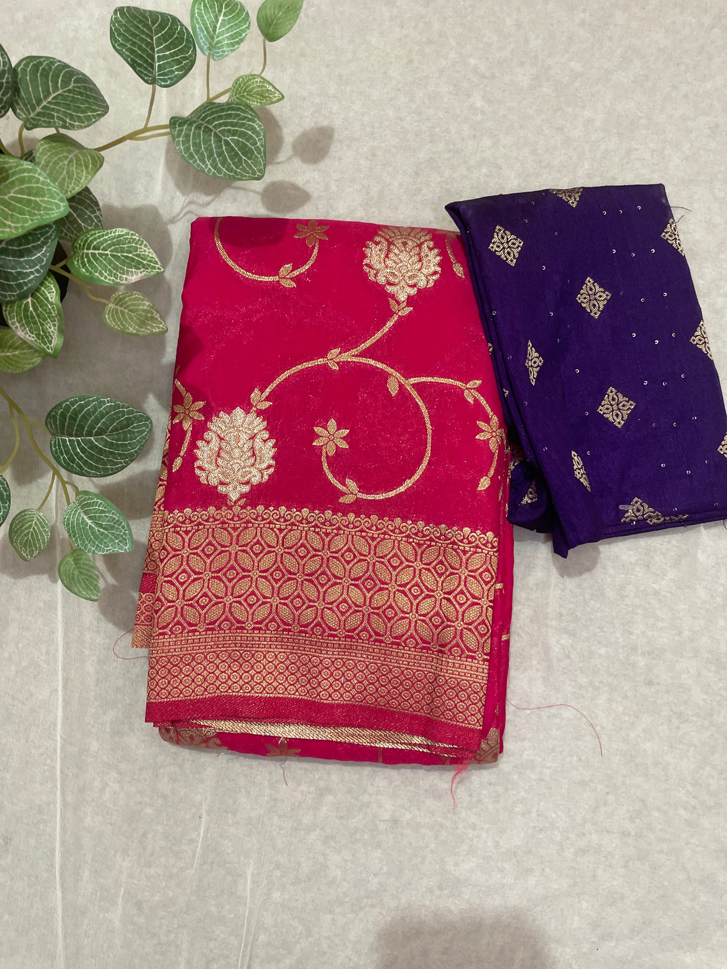 Beautiful Leafy Khaddi Georget Banarasi Saree