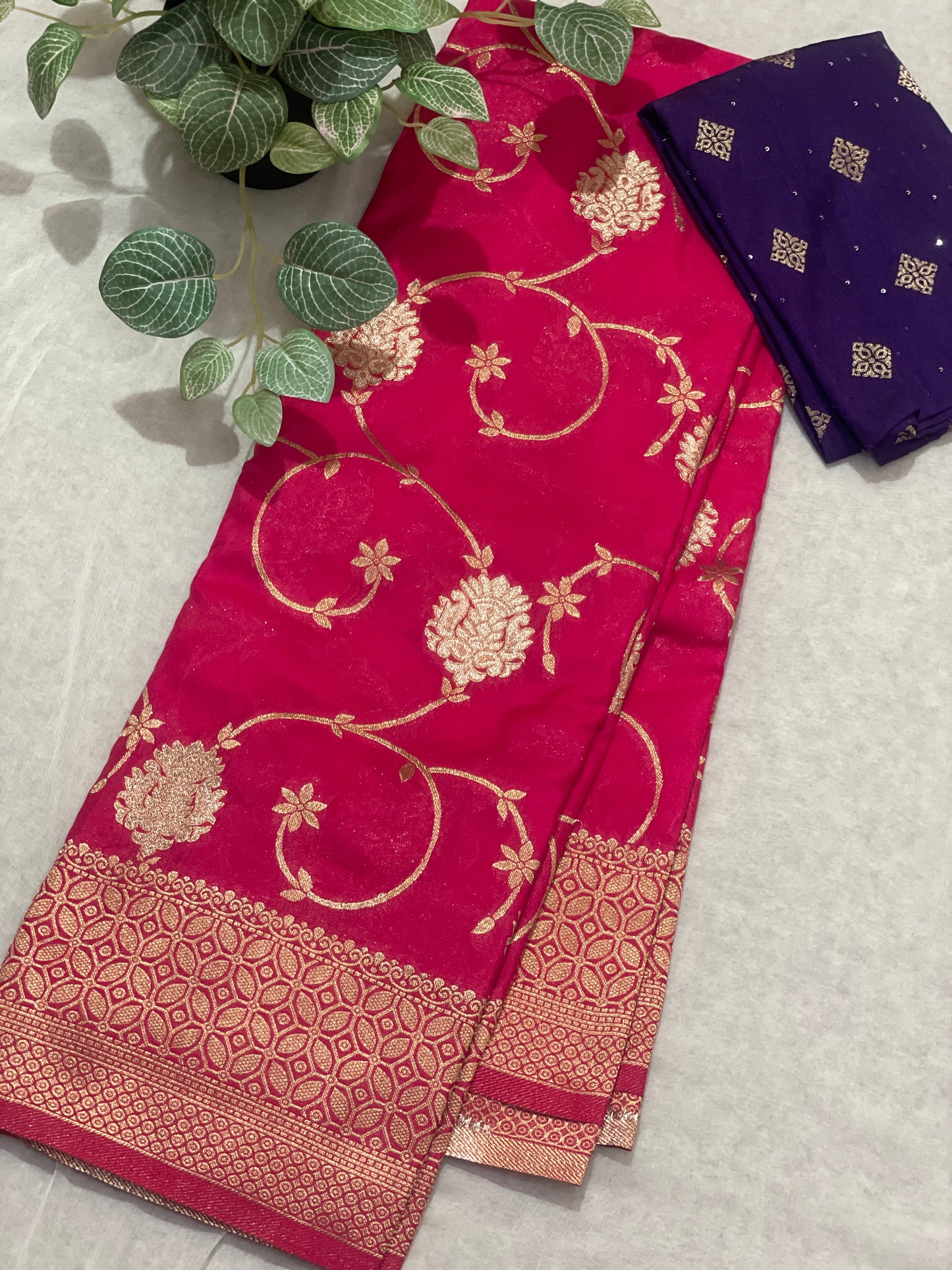 Beautiful Leafy Khaddi Georget Banarasi Saree