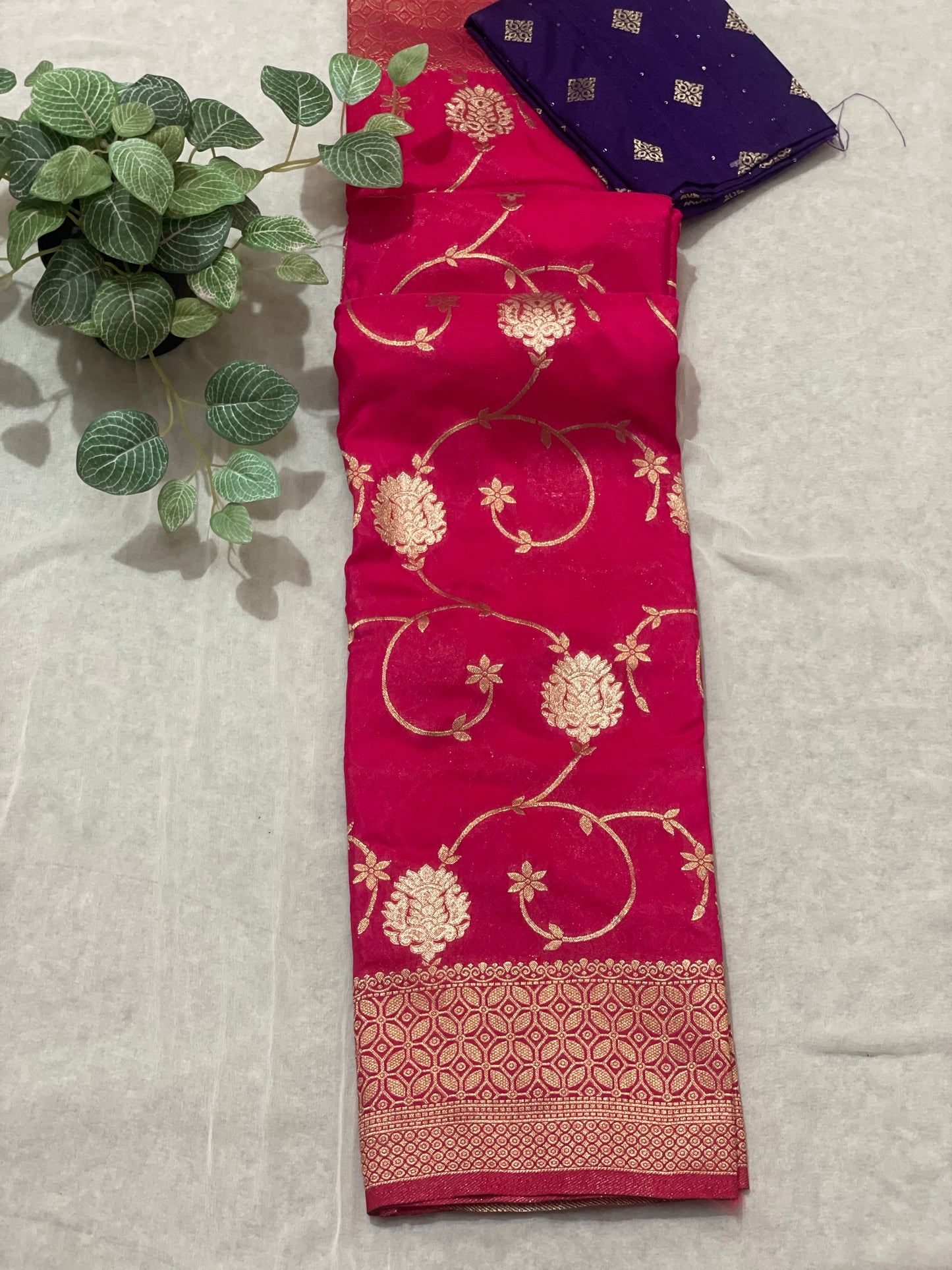 Beautiful Leafy Khaddi Georget Banarasi Saree