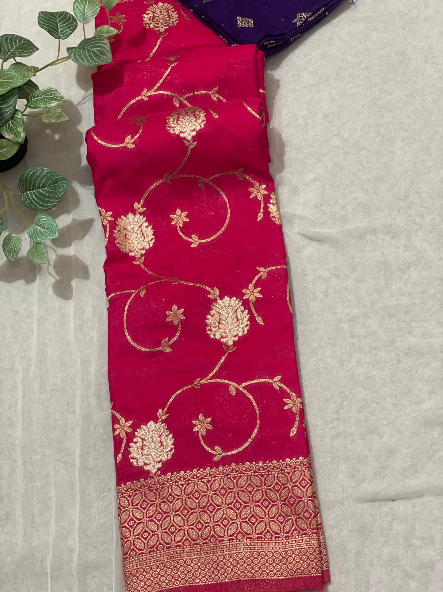 Beautiful Leafy Khaddi Georget Banarasi Saree