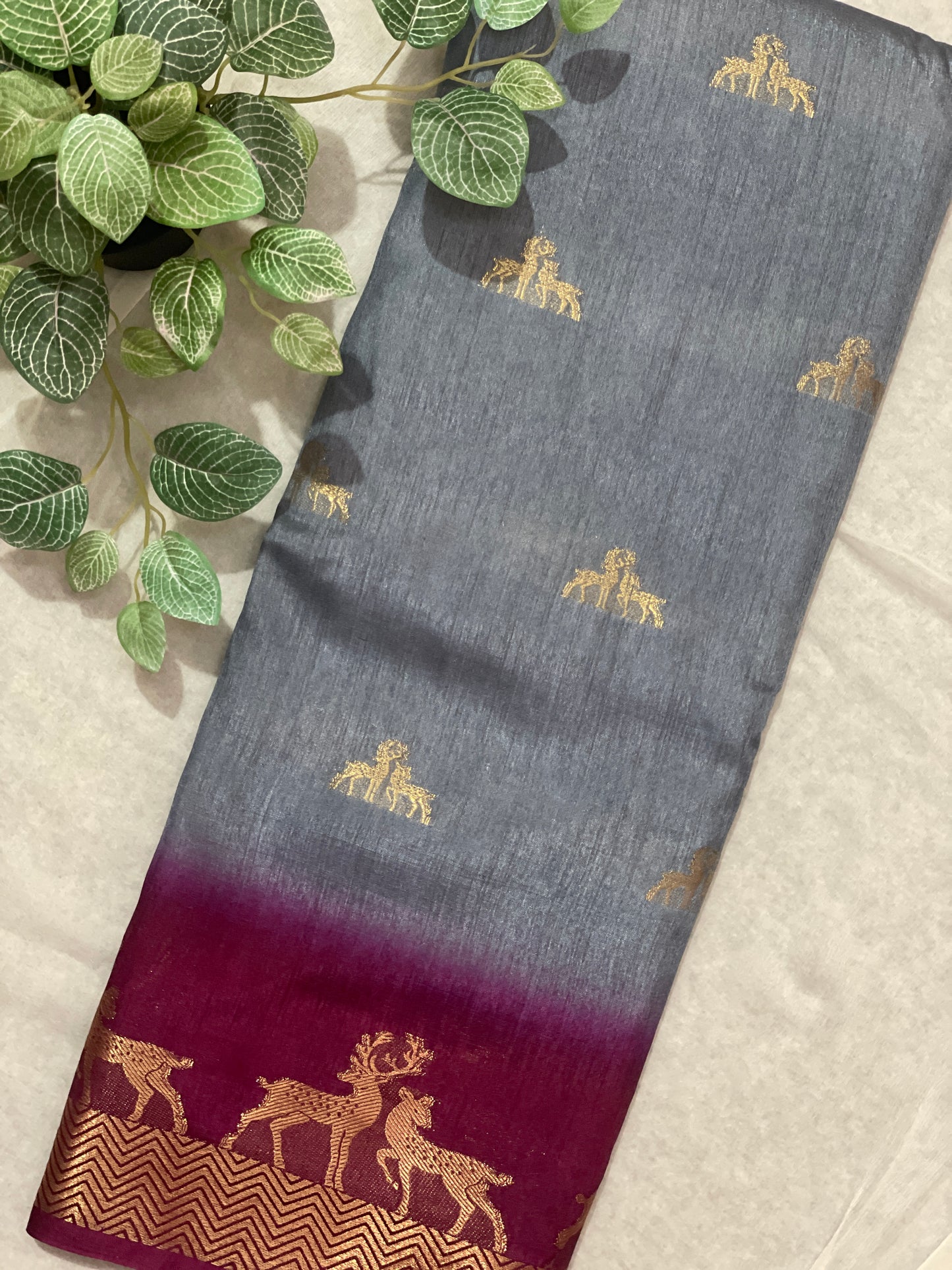 Deer Butta Banarasi Raw Silk Saree