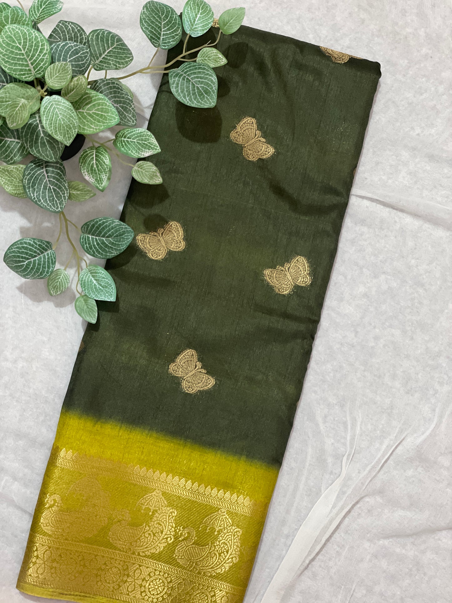 Butterfly Butta Banarasi Raw Silk Saree