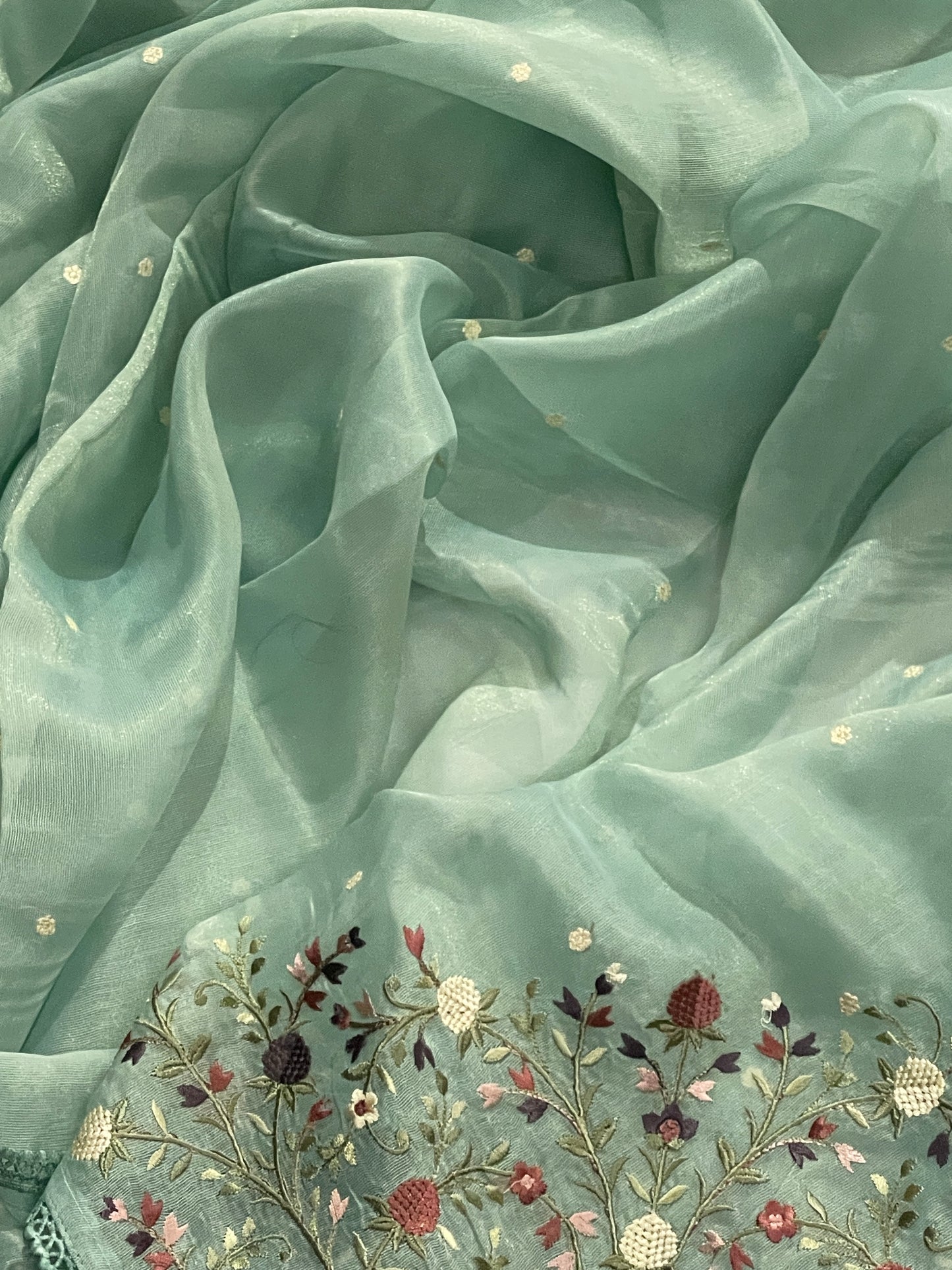 Lenin Tissue Lite weight Embroidery Saree