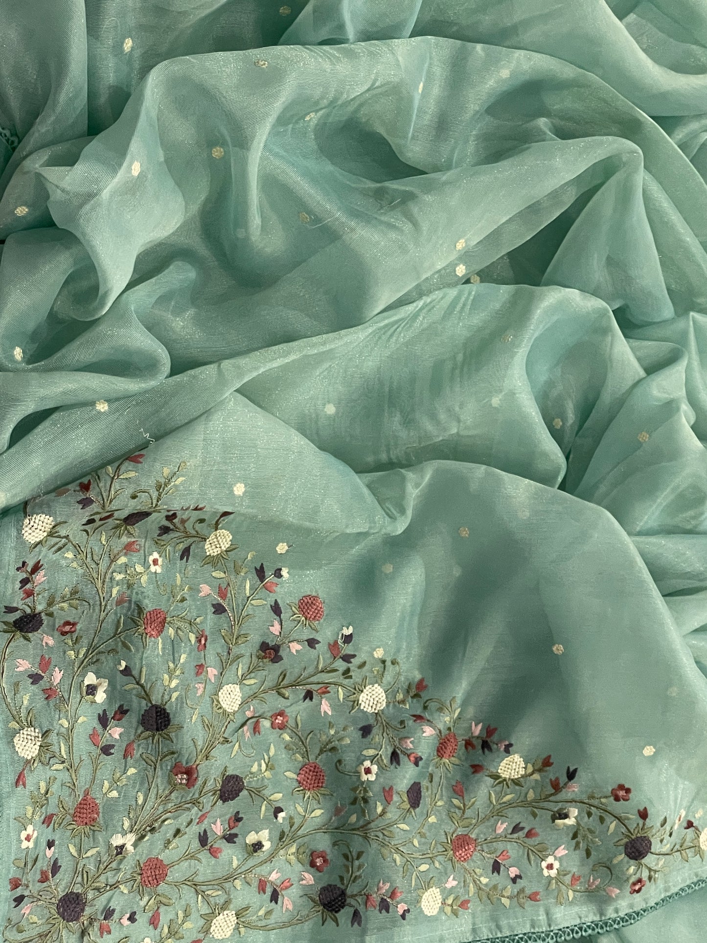 Lenin Tissue Lite weight Embroidery Saree