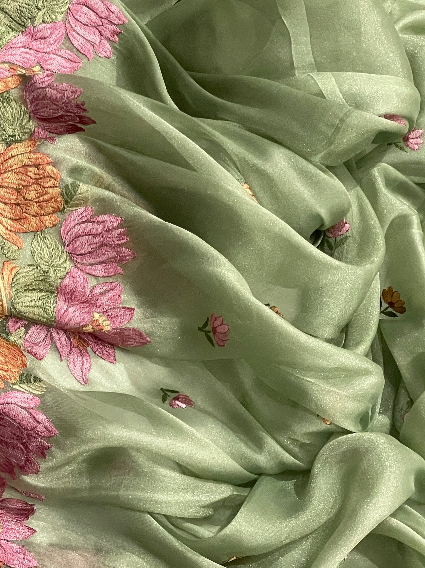 Pure Tissue Silk Lotus Embroidery Saree